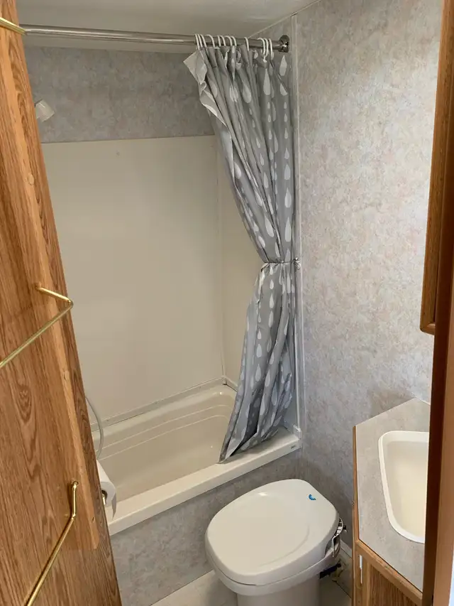 Vanguard 5th Wheel Trailer - Photo 9