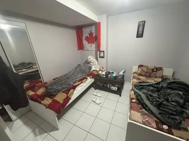 Rental Room available near Civic Hospital