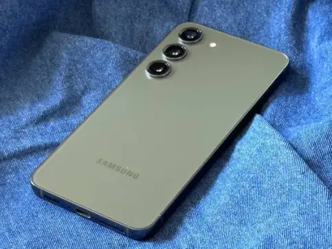 Unlocked Samsung S23(128GB) for only $449 1YR warranty. - Photo 3