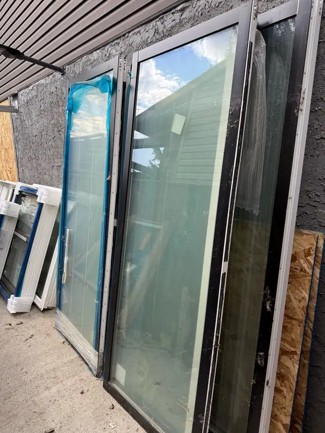 Tempered glass sealed units