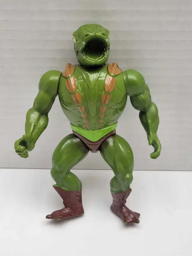 Motu Cobra Khan Masters of the Universe Figure