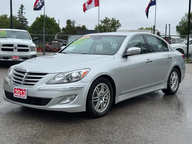 2013 Hyundai Genesis Sedan SEDAN 3.8 - Photo 3