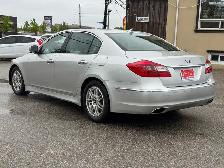 2013 Hyundai Genesis Sedan SEDAN 3.8 - Photo 5