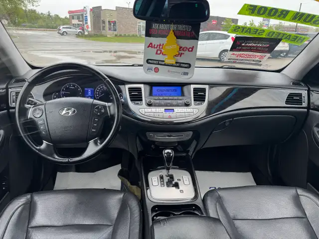 2013 Hyundai Genesis Sedan SEDAN 3.8 - Photo 16