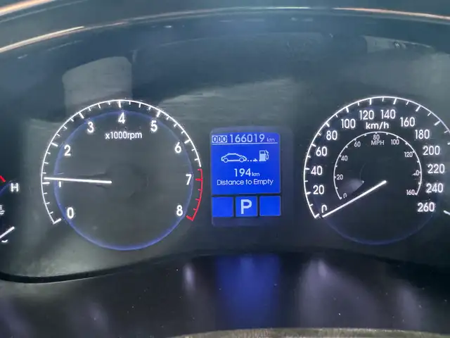 2013 Hyundai Genesis Sedan SEDAN 3.8 - Photo 21