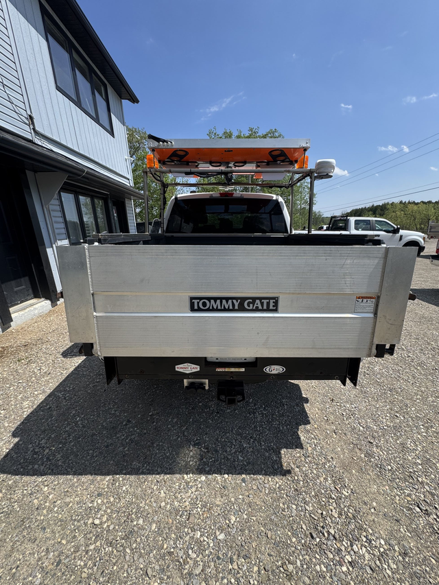 2021 Ford F 150 CREW CAB — POWER LIFT GATE — CERTIFIED — - Photo 5