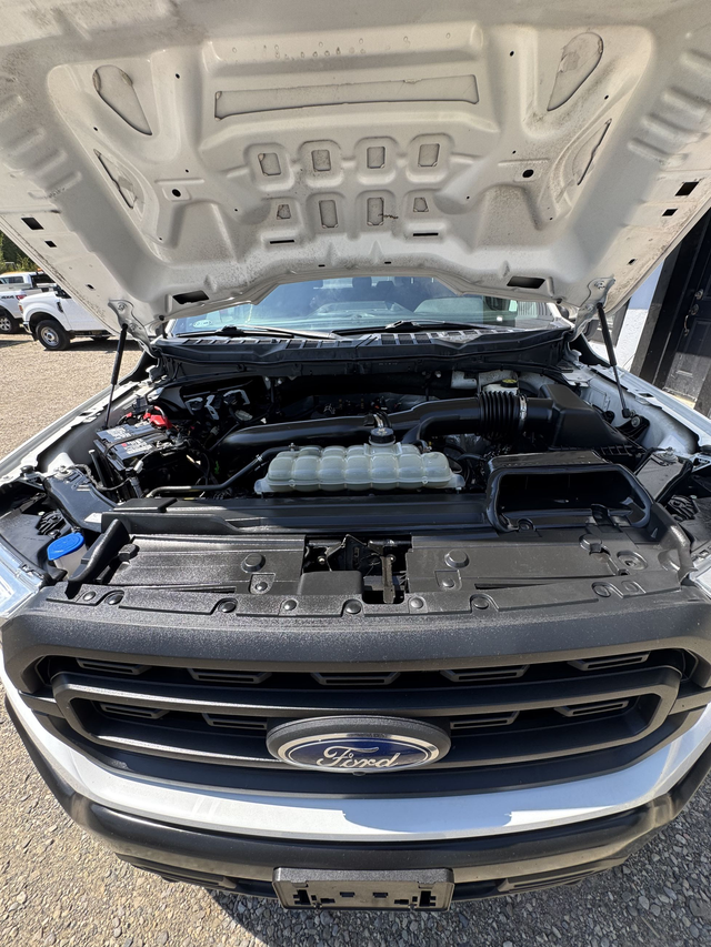 2021 Ford F 150 CREW CAB — POWER LIFT GATE — CERTIFIED — - Photo 9