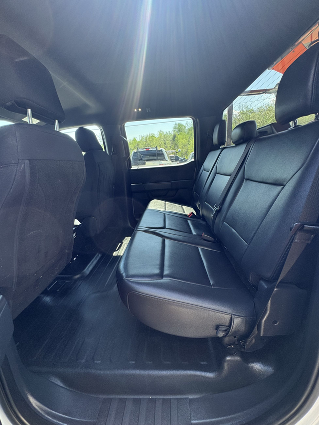 2021 Ford F 150 CREW CAB — POWER LIFT GATE — CERTIFIED — - Photo 17