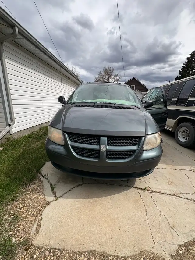 2002 dodge caravan (call number in description if interested)