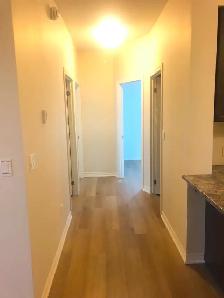 Spacious 3-Bedroom Condo with Balcony, Parking & Ensuite Laundry - Photo 2