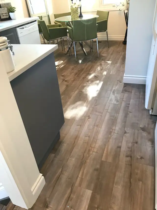 Looking for flooring crew members - Photo 4