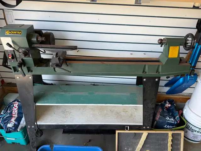 Craftex Wood Lathe with Tools & Stand – Ready to Use - Photo 2