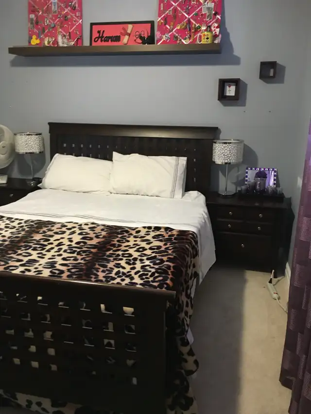 Furnished Bedrooms - Photo 3