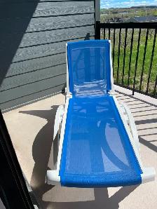 chaise longue