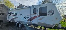 30 foot Cruiser Crossroads RV