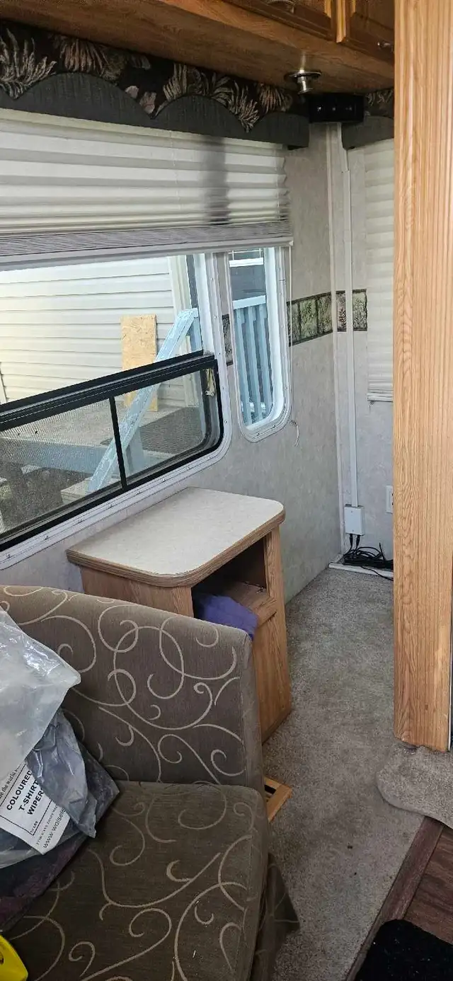 30 foot Cruiser Crossroads RV - Photo 5