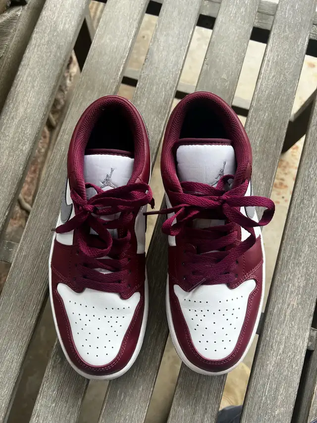 Jordan 1 Low "Cherrywood Red" Size 9 - Photo 2