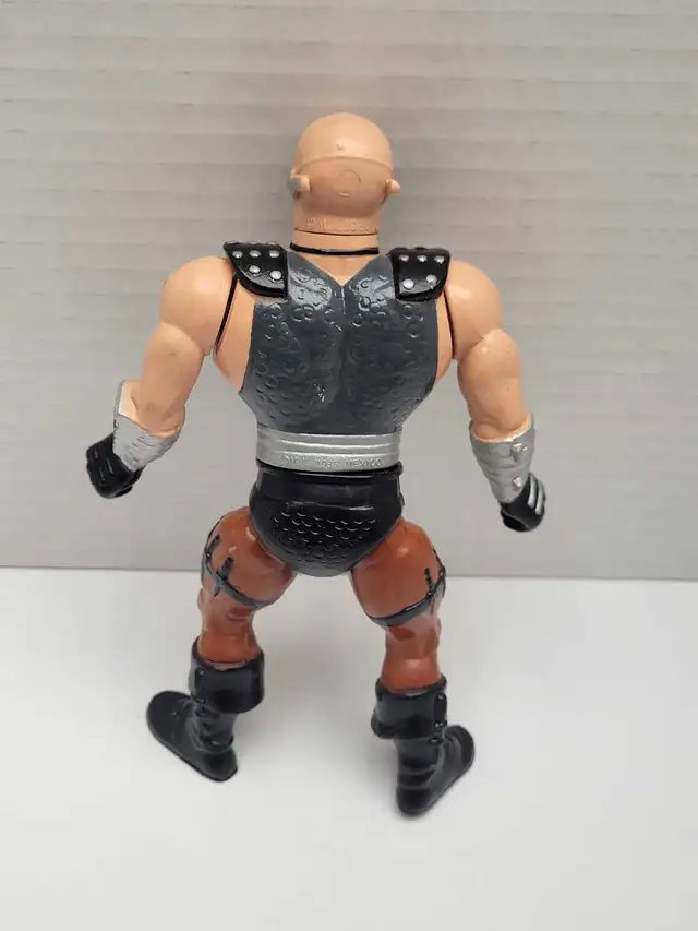 Motu Blade Masters of the Universe Figure - Photo 2
