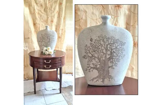 VASE