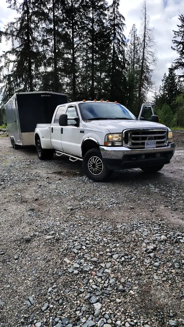 B's Clean Sweep. Junk Removal, Furniture Delivery & Trailer Haul