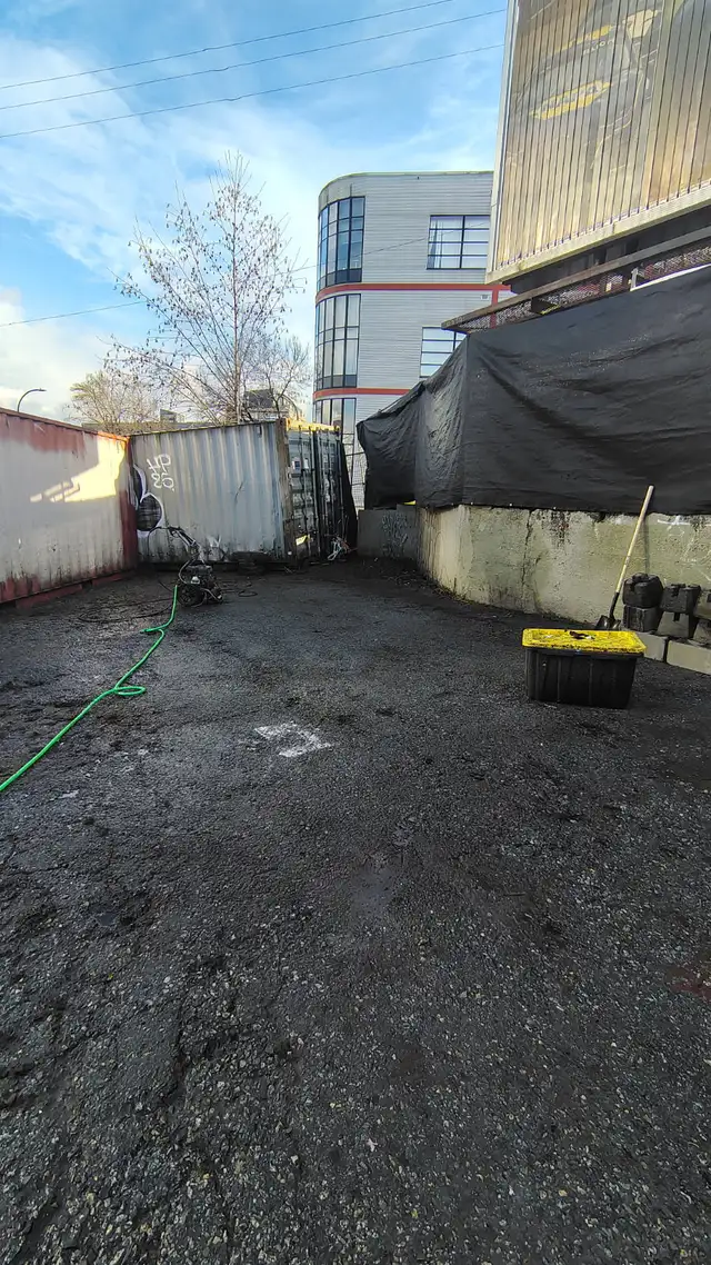 B's Clean Sweep. Junk Removal, Furniture Delivery & Trailer Haul - Photo 3