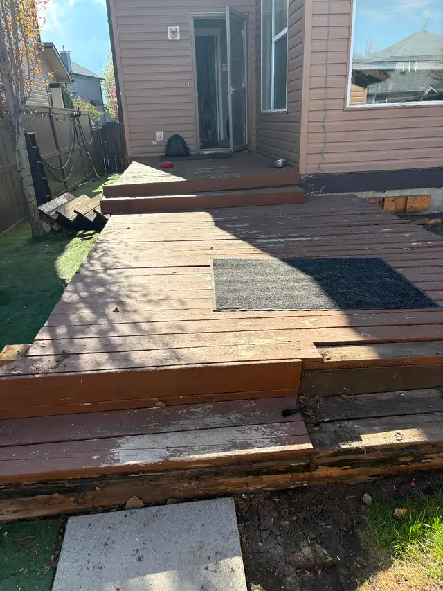 Handyman carpenter needed for small fence built - Photo 2