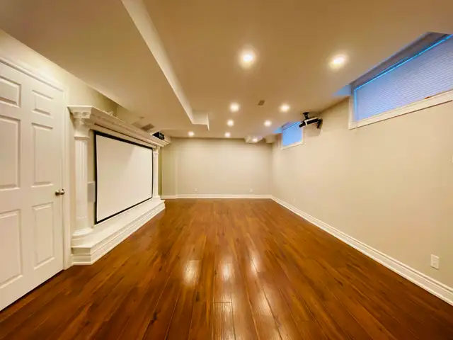 1 Bedroom Basement Apartment for Rent – East Gwillimbury (Sharon - Photo 11