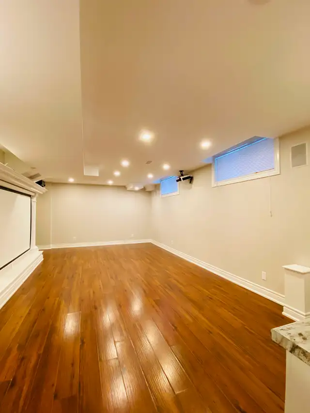 1 Bedroom Basement Apartment for Rent – East Gwillimbury (Sharon - Photo 16
