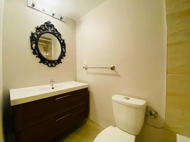 1 Bedroom Basement Apartment for Rent – East Gwillimbury (Sharon - Photo 23