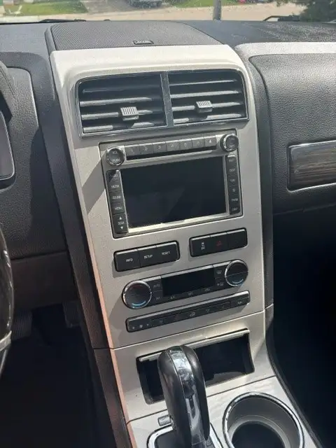 2009 Lincoln MKX - Photo 8