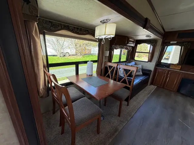 2015 Cougar Fifth Wheel - Photo 3