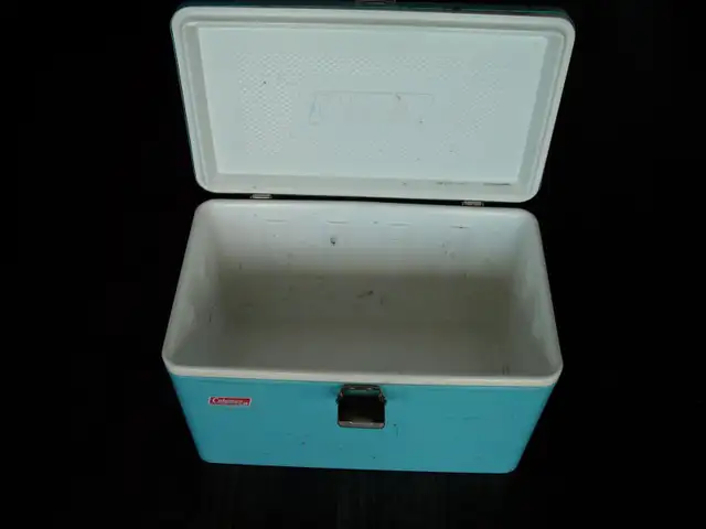 VINTAGE COLEMAN METAL COOLERWORKS EXCELLENT - Photo 2