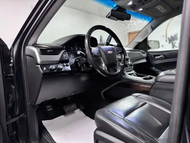 2018 CHEVROLET SUBURBAN LT – 5.3L V8 – 4X4 – 8 PASSENGER - Photo 11