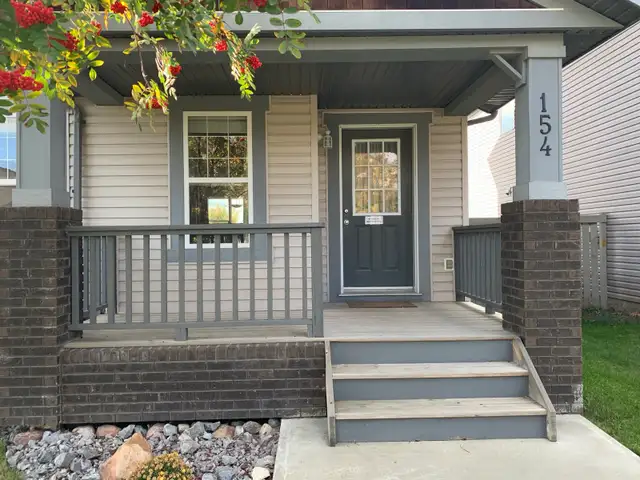 House for rent - Photo 2