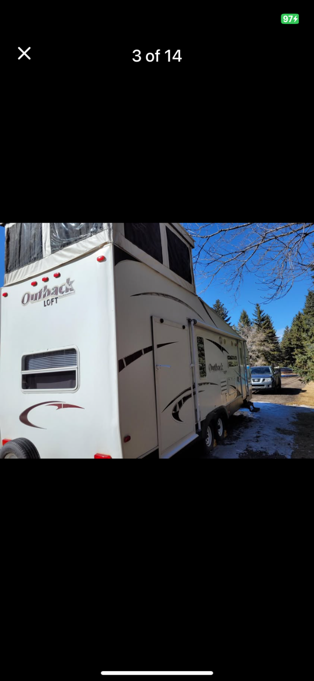 2009 Keystone Outback Lift RV - 27’ - Photo 2