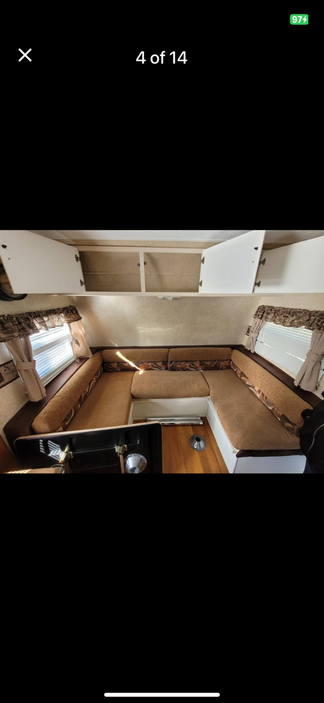 2009 Keystone Outback Lift RV - 27’ - Photo 3