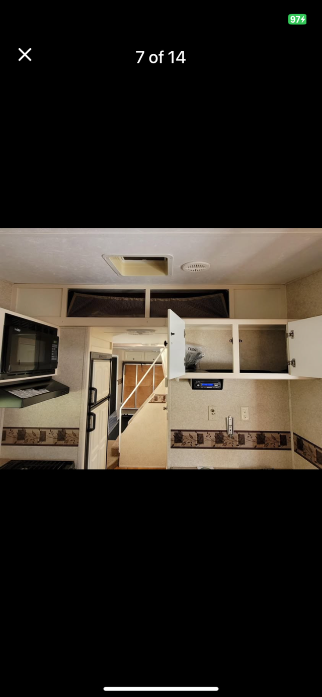 2009 Keystone Outback Lift RV - 27’ - Photo 6