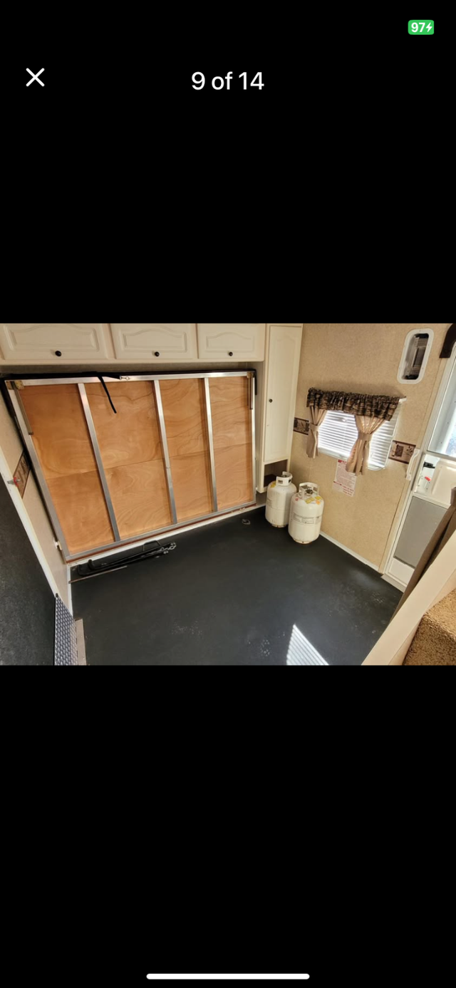 2009 Keystone Outback Lift RV - 27’ - Photo 8