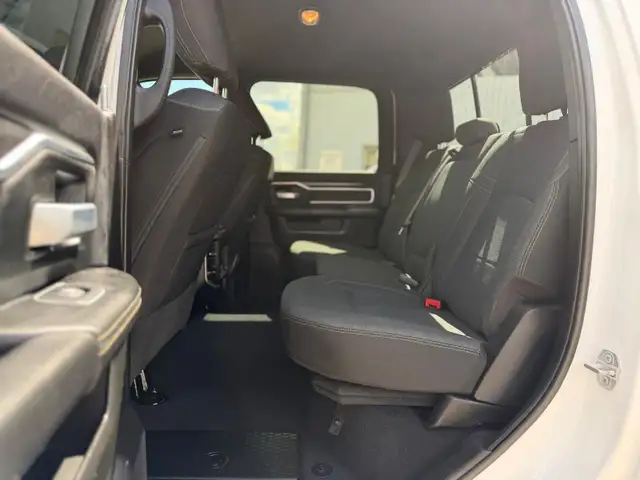 2019 Ram 3500 BIG HORN CREWCAB 4X4 - Photo 12