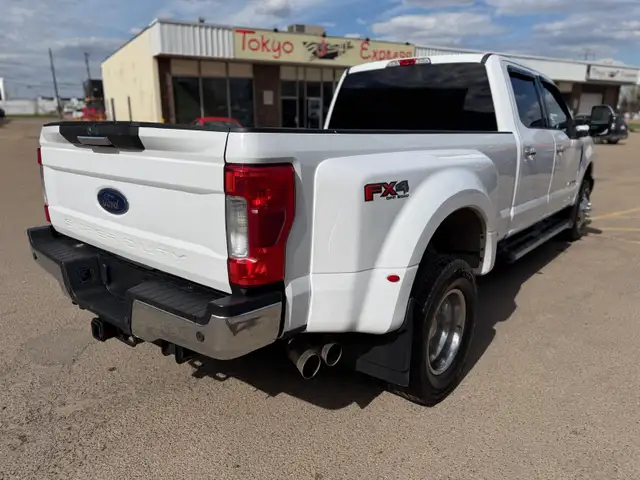 2018 Ford Super Duty F-350 DUALLY CREWCAB 4X4 - Photo 5