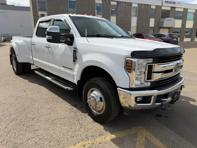 2018 Ford Super Duty F-350 DUALLY CREWCAB 4X4 - Photo 7