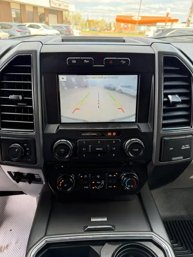 2018 Ford Super Duty F-350 DUALLY CREWCAB 4X4 - Photo 17