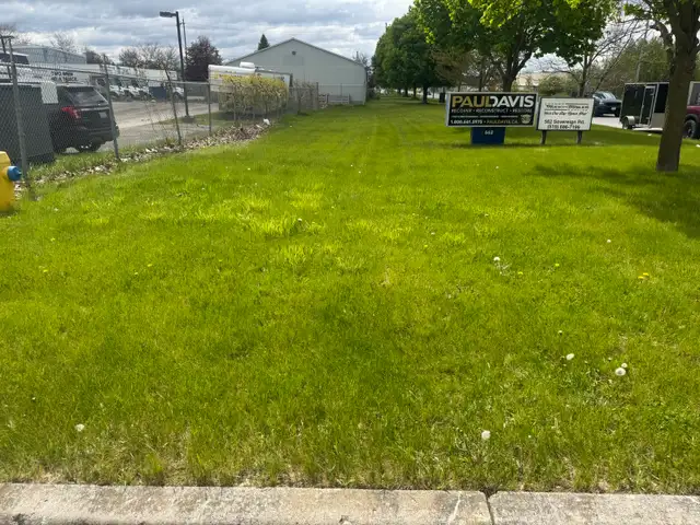 Grass Cutting Commercial and Residential - Photo 4