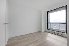 2 Bedrooms & 1Bathroom Available in Downtown Montreal - Photo 4