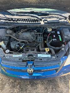 2010 Grand Caravan - Photo 2