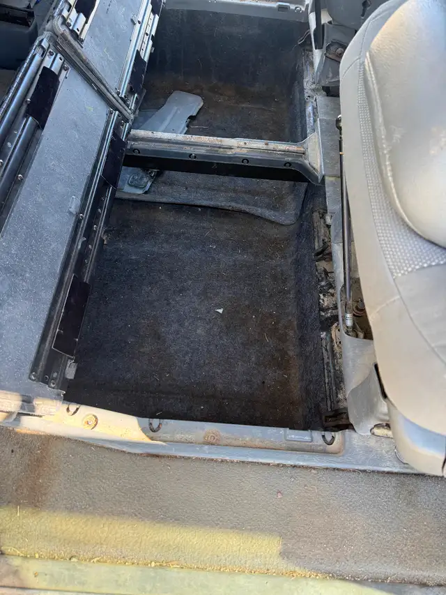 2010 Grand Caravan - Photo 5