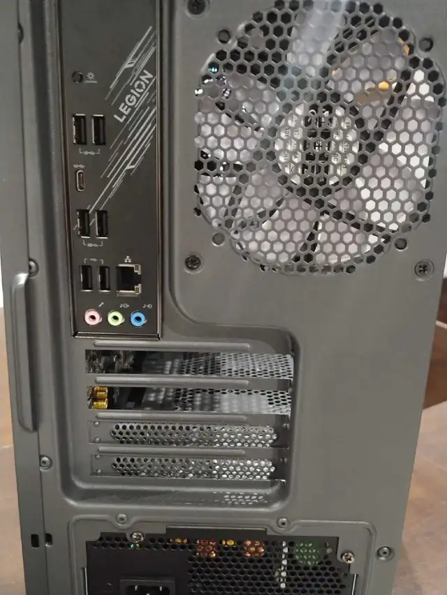 Lenovo legion gaming pc with motherboard,case and power supply. - Photo 5