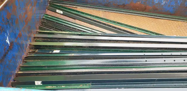 Metal t-posts - Photo 2