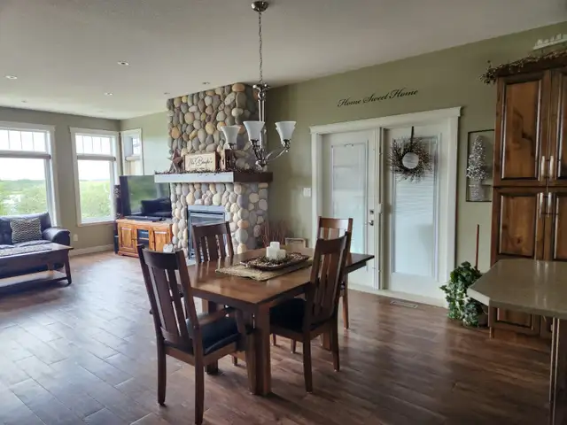 Lakefront House for Sale by Owner - Photo 14