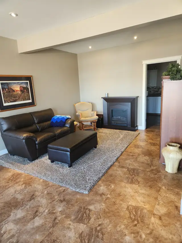 Lakefront House for Sale by Owner - Photo 24